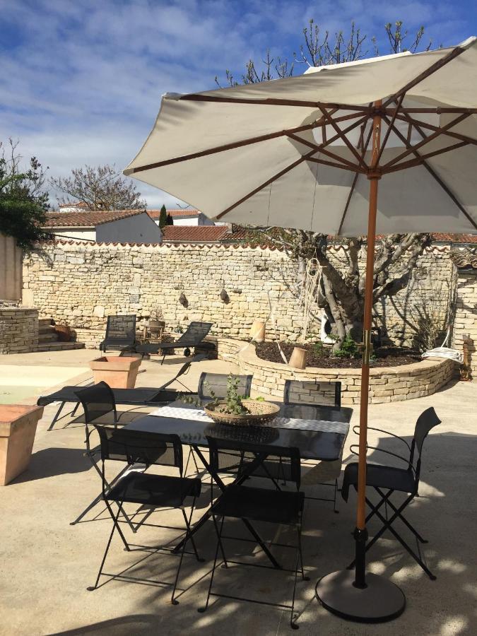 Spa Campagne Design Thairé Exterior foto